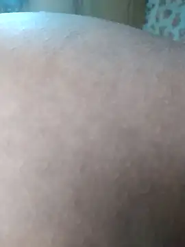 Snapshot of African_Masked_Couple chatting on March 4, 2025, 6:26 am African Masked Couple online show from March 4, 2025, 6:26 am