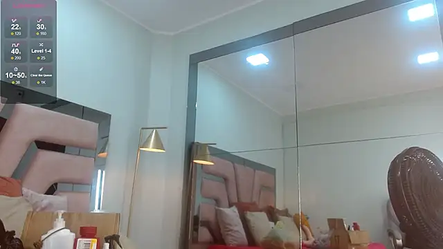 Snapshot of cintia_hills chatting on November 29, 2025, 3:50 am cintia hills online show from November 29, 2025, 3:50 am