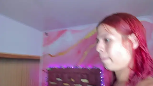 Daisy  rose online show from November 27, 2025, 2:56 am