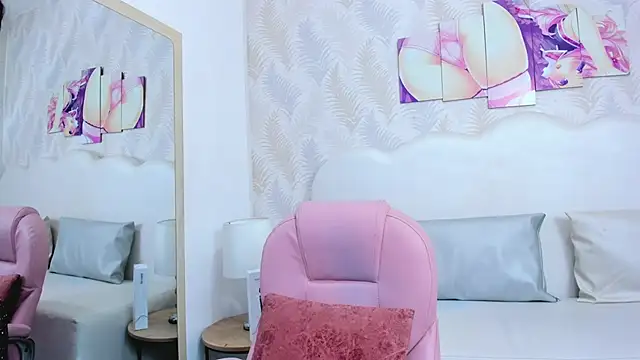 Snapshot of Alison_Chan_ chatting on March 15, 2025, 8:32 pm Alison Chan online show from March 15, 2025, 8:32 pm