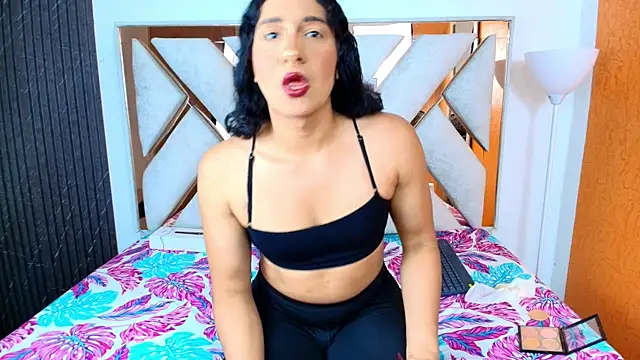 Snapshot of Alison_Chan_ chatting on October 16, 2025, 2:14 pm Alison Chan online show from October 16, 2025, 2:14 pm