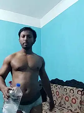 Snapshot of HunkyAriyan chatting on March 8, 2025, 4:17 pm HunkyAriyan online show from March 8, 2025, 4:17 pm