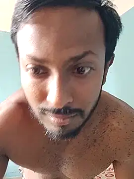 Snapshot of HunkyAriyan chatting on February 27, 2025, 5:29 am HunkyAriyan online show from February 27, 2025, 5:29 am