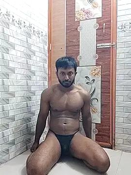 Snapshot of HunkyAriyan chatting on September 9, 2025, 2:04 pm HunkyAriyan online show from September 9, 2025, 2:04 pm