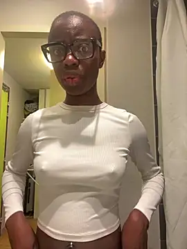 pupine35 online show from February 6, 2026, 12:12 pm