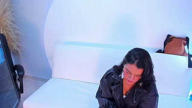 Snapshot of Ada_Monroe10 chatting on November 10, 2025, 1:38 pm Ada Monroe10 online show from November 10, 2025, 1:38 pm