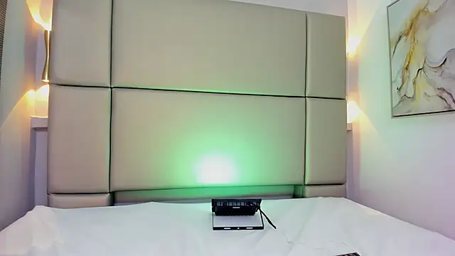 Snapshot of tifanyhills_ chatting on December 20, 2024, 7:50 pm tifanyhills online show from December 20, 2024, 7:50 pm