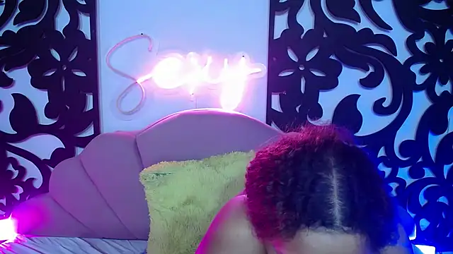 Snapshot of horny_babyss chatting on September 21, 2025, 10:53 am horny babyss online show from September 21, 2025, 10:53 am