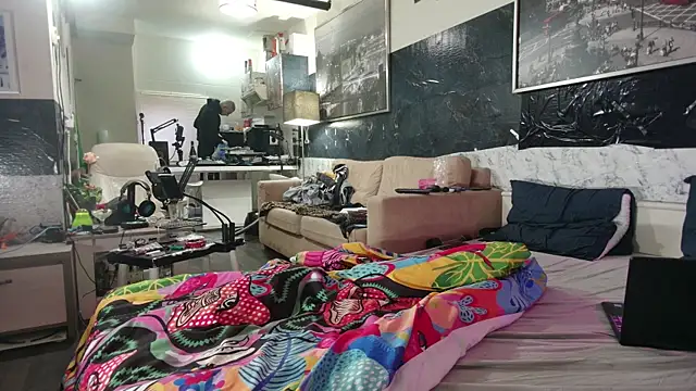 Snapshot of Doggyray44 chatting on March 23, 2025, 6:16 am Doggyray44 online show from March 23, 2025, 6:16 am