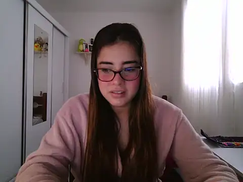 maliamiller online show from June 6, 2026, 8:14 pm