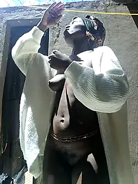 Juicylittle slute online show from April 6, 2026, 10:27 am