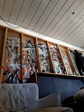 KeptupHack online show from November 8, 2025, 8:34 pm