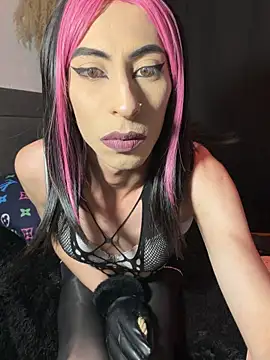 Snapshot of DOMINANT_TEACHER_KAROL chatting on November 27, 2025, 11:05 pm DOMINANT TEACHER KAROL online show from November 27, 2025, 11:05 pm