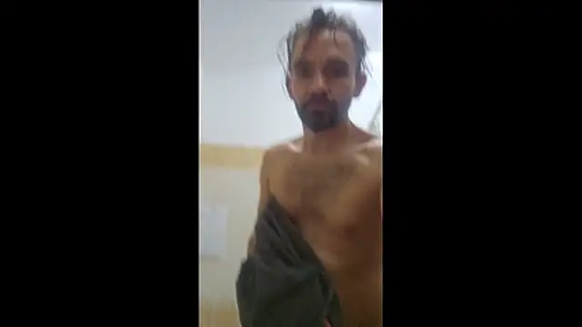 Snapshot of kinky_aliens chatting on December 14, 2025, 2:07 am kinky aliens online show from December 14, 2025, 2:07 am