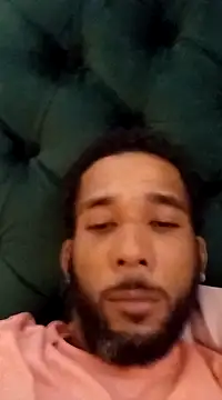 Snapshot of elbabby24 chatting on December 15, 2024, 5:10 pm elbabby24 online show from December 15, 2024, 5:10 pm