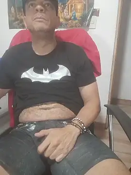 Snapshot of latinmartin73 chatting on January 13, 2026, 11:19 pm latinmartin73 online show from January 13, 2026, 11:19 pm