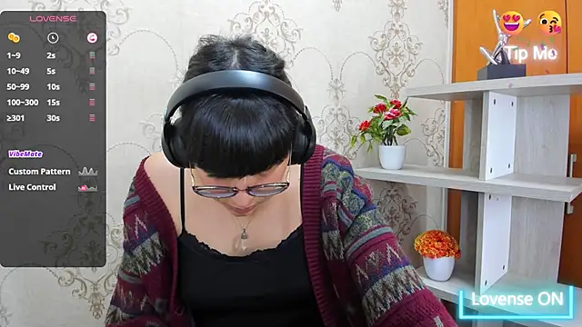 Nataly Cloud online show from February 11, 2025, 4:02 pm