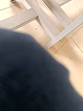 Snapshot of huzi518 chatting on October 28, 2025, 2:34 am huzi518 online show from October 28, 2025, 2:34 am