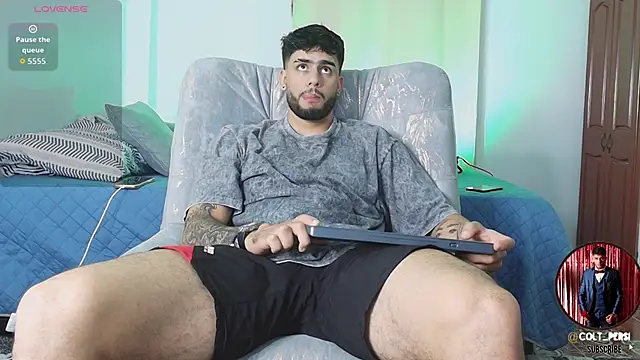 Colt Perci online show from November 25, 2025, 2:12 am