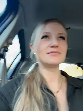 Snapshot of godspot_ chatting on November 2, 2025, 2:44 pm godspot online show from November 2, 2025, 2:44 pm