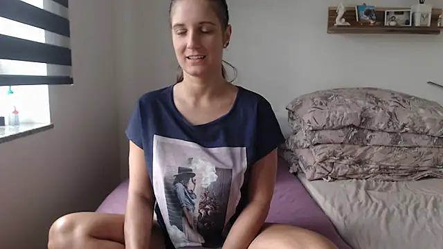 Snapshot of jennifer11772 chatting on July 15, 2026, 11:06 am jennifer11772 online show from July 15, 2026, 11:06 am
