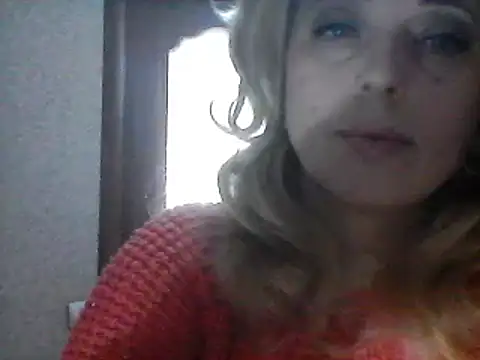 Snapshot of SweetCandy356 chatting on February 20, 2025, 9:00 am SweetCandy356 online show from February 20, 2025, 9:00 am
