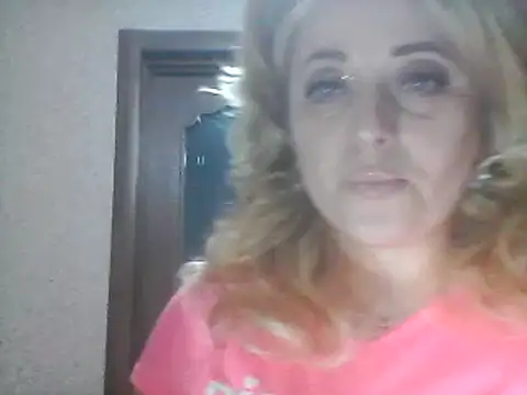 Snapshot of SweetCandy356 chatting on February 12, 2025, 3:16 pm SweetCandy356 online show from February 12, 2025, 3:16 pm