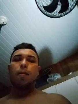 Snapshot of Andrade35 chatting on June 12, 2026, 3:59 am Andrade35 online show from June 12, 2026, 3:59 am