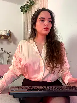 Snapshot of tatianaAlvarez1 chatting on November 27, 2025, 10:16 am tatianaAlvarez1 online show from November 27, 2025, 10:16 am