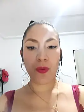 Snapshot of ELISA_90 chatting on November 18, 2025, 1:54 am ELISA 90 online show from November 18, 2025, 1:54 am