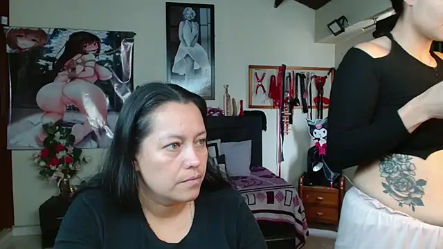 Snapshot of Marilynselxoveanalhard chatting on July 9, 2026, 1:43 pm Marilynselxoveanalhard online show from July 9, 2026, 1:43 pm