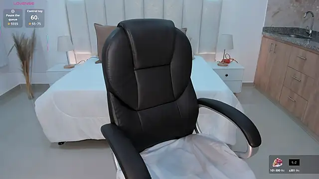 Snapshot of Shantaall_ chatting on September 10, 2025, 5:56 pm Shantaall online show from September 10, 2025, 5:56 pm