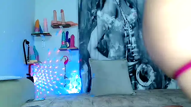 Bitter  online show from October 31, 2025, 3:08 pm