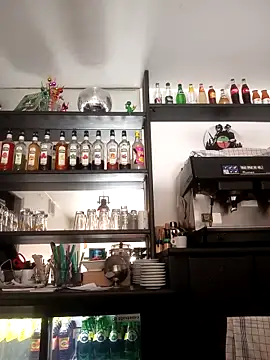 Snapshot of ElektrikFrancaise chatting on October 24, 2025, 1:32 pm ElektrikFrancaise online show from October 24, 2025, 1:32 pm