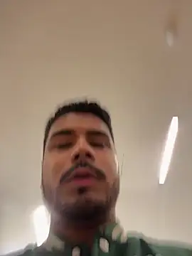 thiagowes online show from April 10, 2026, 6:37 pm