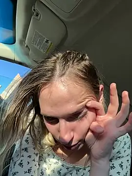 M1ssyk1ssy online show from March 1, 2025, 11:58 pm