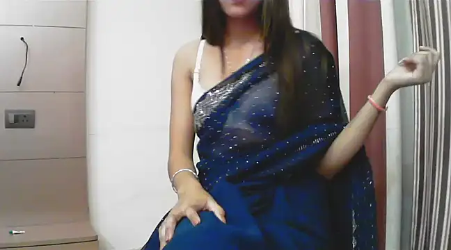 collage hoty online show from March 9, 2025, 7:37 pm