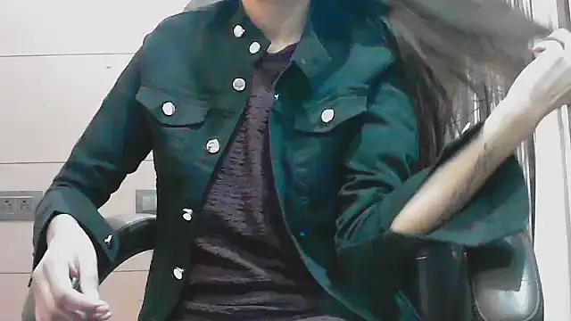 Snapshot of collage_hoty chatting on November 7, 2025, 4:44 pm collage hoty online show from November 7, 2025, 4:44 pm