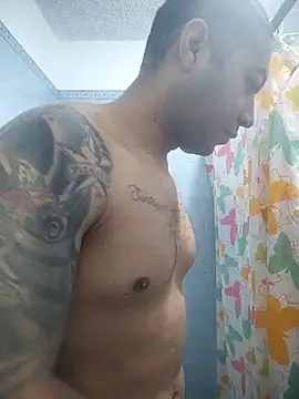 Morenocosta12 online show from September 26, 2025, 4:47 pm