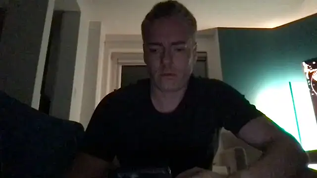 Gingerbushguy online show from September 27, 2025, 8:53 am