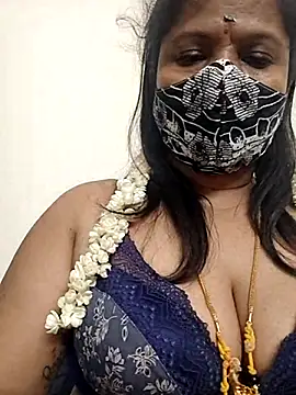 gaurika18 online show from April 1, 2026, 5:21 pm