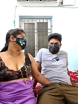 Snapshot of gaurika18 chatting on July 15, 2026, 4:47 pm gaurika18 online show from July 15, 2026, 4:47 pm