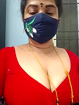 Snapshot of gaurika18 chatting on June 30, 2026, 4:40 pm gaurika18 online show from June 30, 2026, 4:40 pm