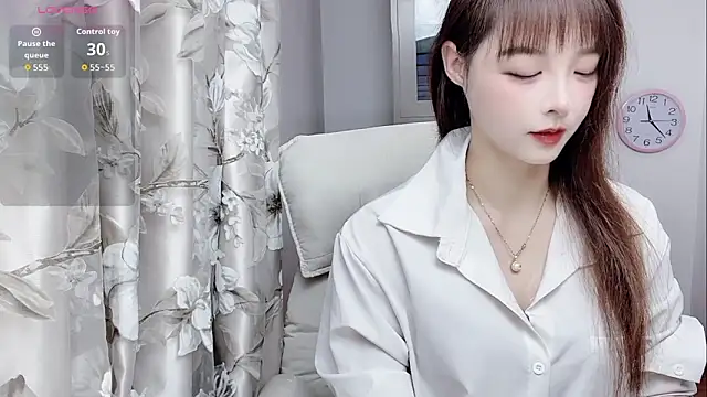 Snapshot of NINIbaby-99 chatting on November 23, 2025, 3:22 pm NINIbaby-99 online show from November 23, 2025, 3:22 pm