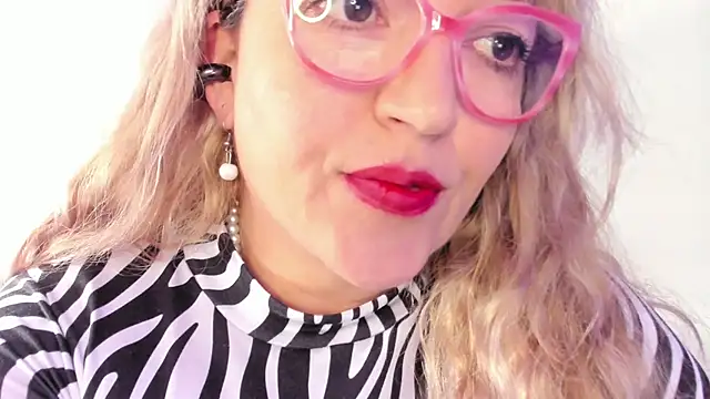 Snapshot of Naty_Mature_ chatting on November 6, 2025, 12:09 pm Naty Mature online show from November 6, 2025, 12:09 pm