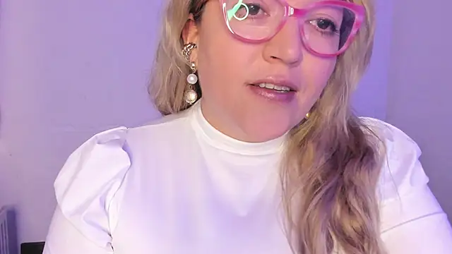 Snapshot of Naty_Mature_ chatting on November 11, 2025, 5:30 pm Naty Mature online show from November 11, 2025, 5:30 pm