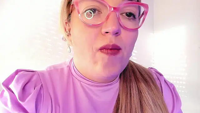 Snapshot of Naty_Mature_ chatting on November 20, 2025, 8:48 am Naty Mature online show from November 20, 2025, 8:48 am