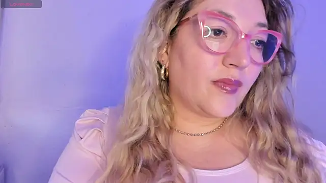 Naty Mature  online show from March 25, 2026, 6:29 pm