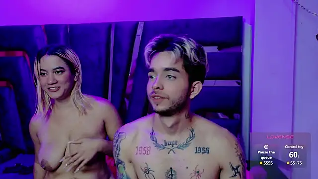 Snapshot of AliceandMax chatting on March 20, 2025, 8:19 pm AliceandMax online show from March 20, 2025, 8:19 pm