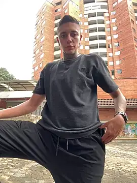 Snapshot of _PhillipBrown chatting on February 13, 2025, 9:06 pm PhillipBrown online show from February 13, 2025, 9:06 pm